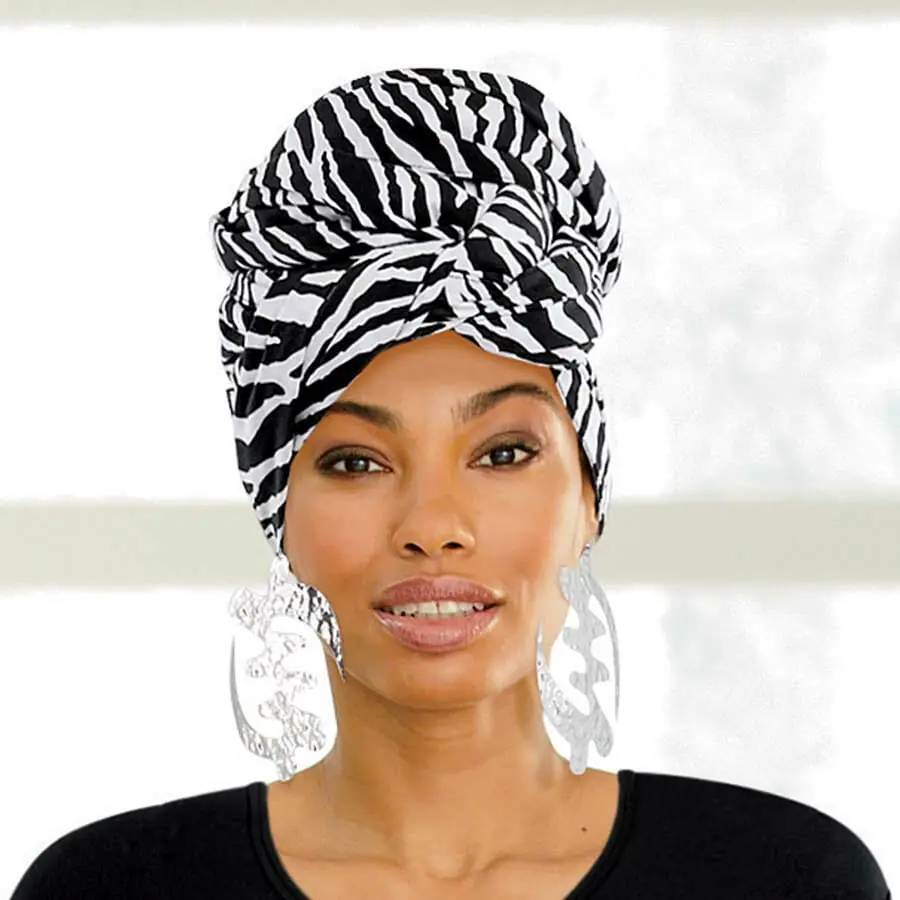 Headwrap Style Afro Black Woman T-Shirt And Gift Headwrap Style Afro Black Woman T-Shirt And Gift