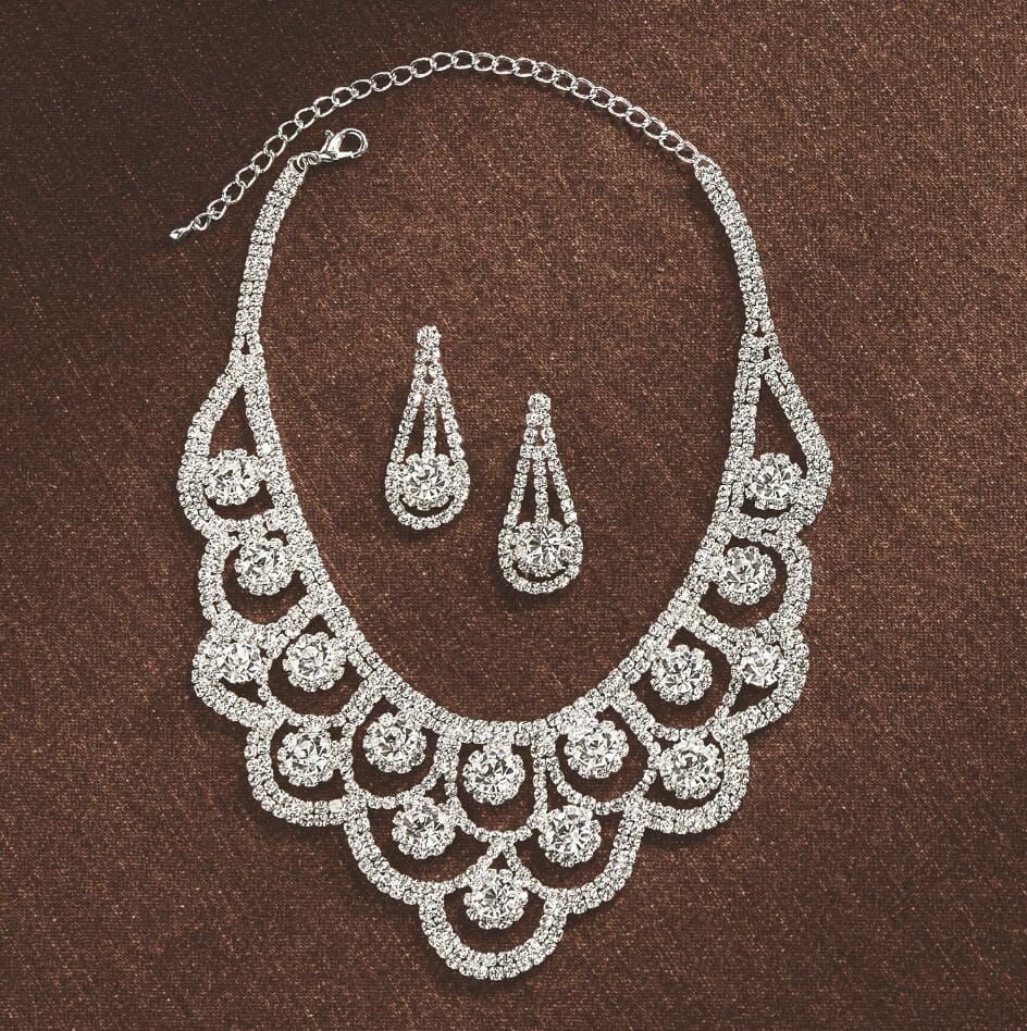 silver diamond glitzy necklace and earrings